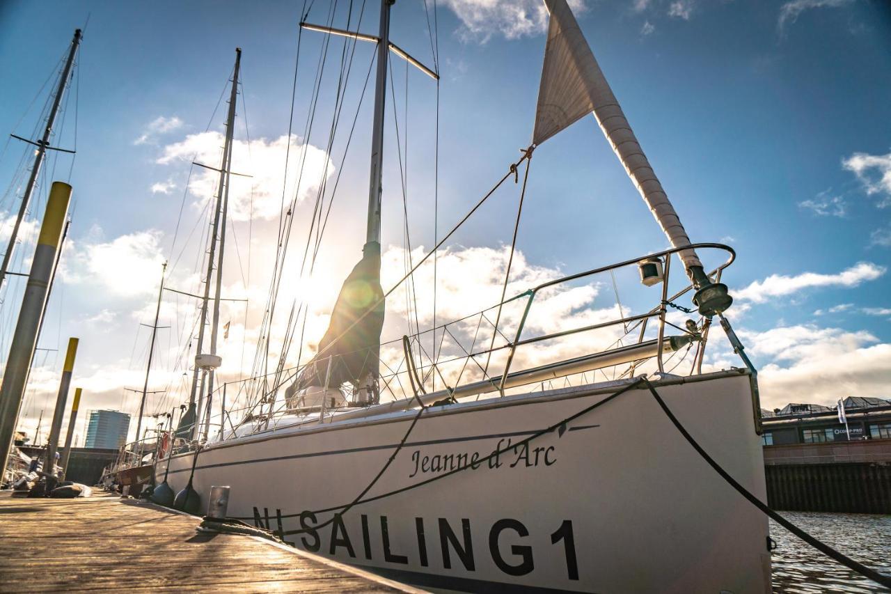 Segelyacht Bremen City Экстерьер фото
